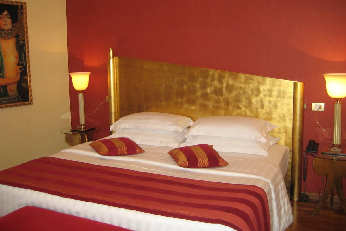 Classic Triple Room