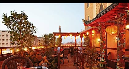Arabian Courtyard Hotel & Spa