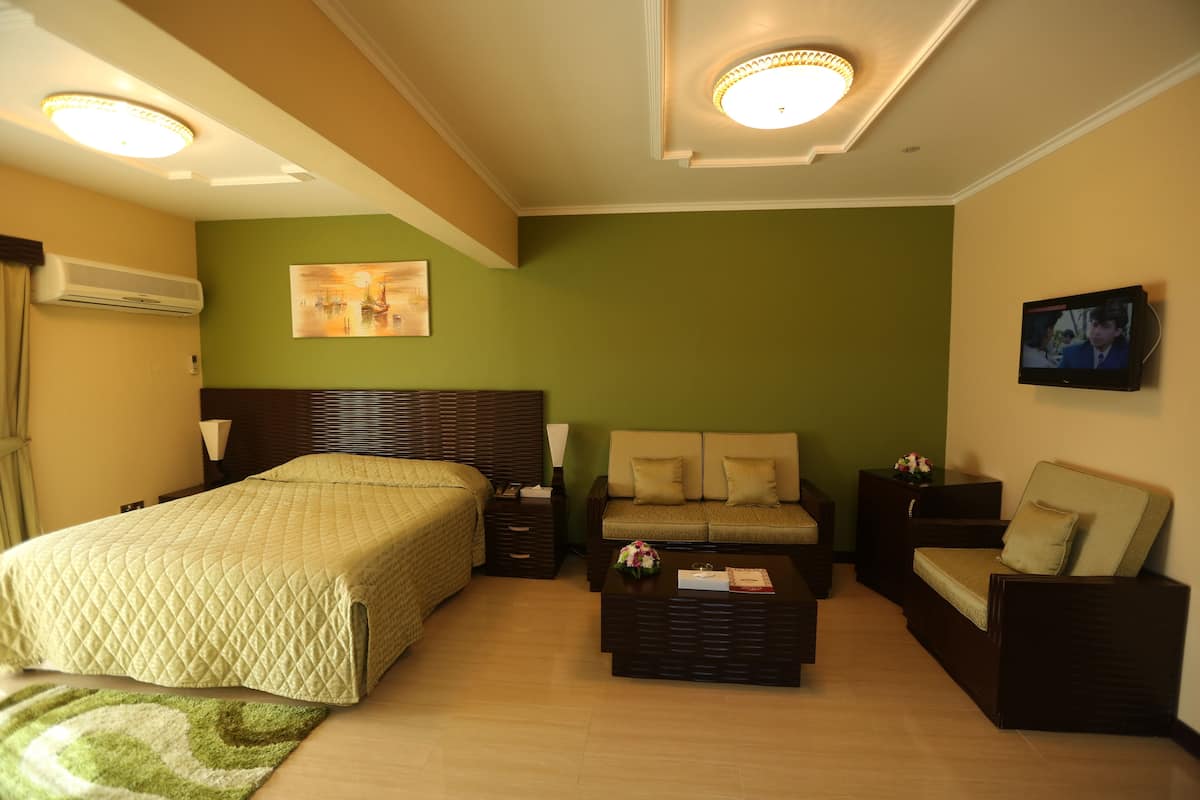 Standard Single Room | 1 bedroom, premium bedding, minibar, desk
