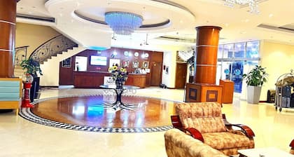 Moon Valley Hotel Apartment