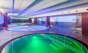 Bastu, turkiskt bad/hamam, kroppsbehandlingar och hydroterapi