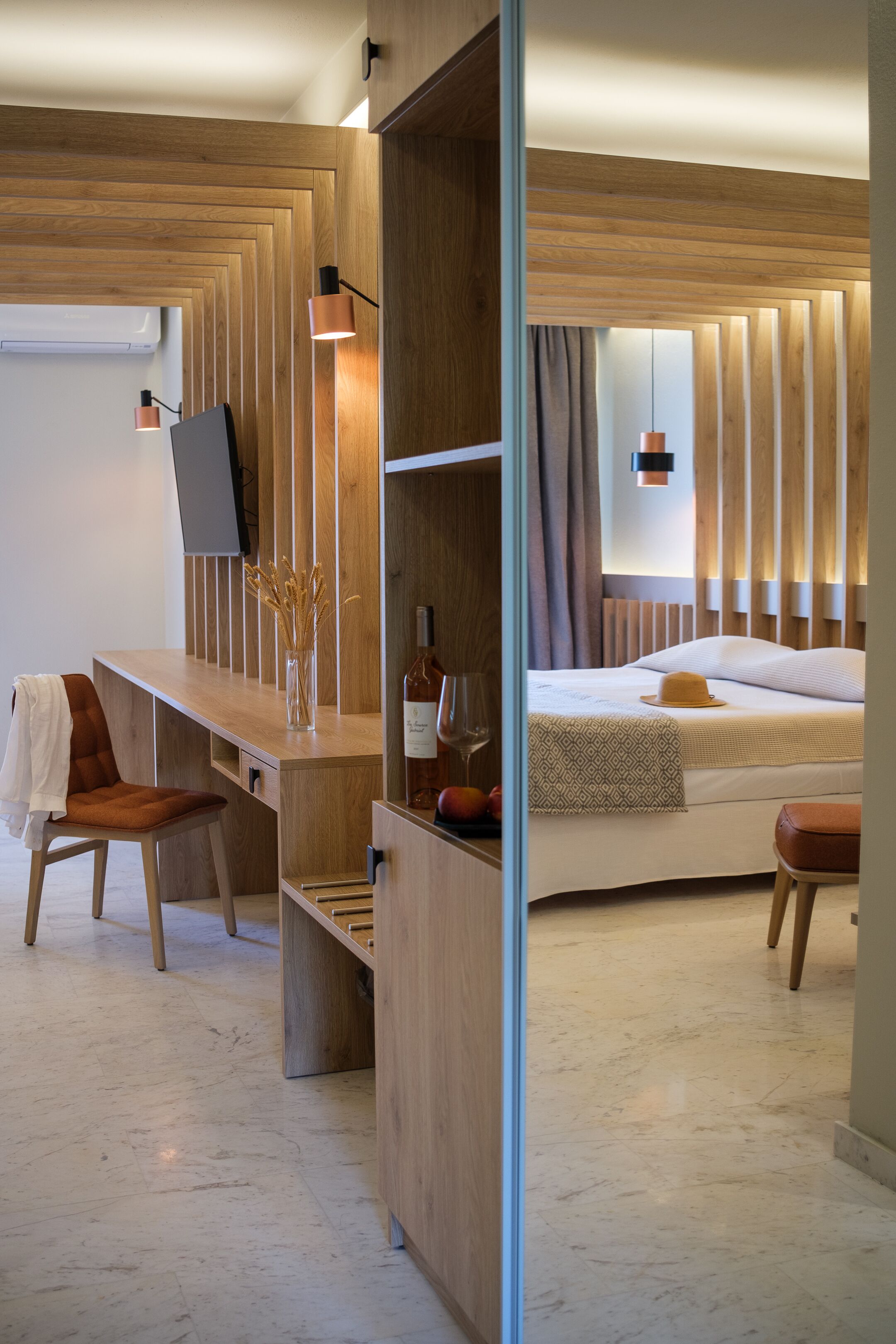 Photo - Bourtzi Hotel