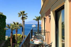 Suite Luxe, balcon, vue ville | Vue de la chambre