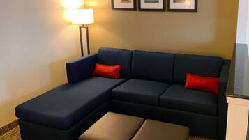 Suite, 1 King Bed, Non Smoking | In-room safe, desk, iron/ironing board, free WiFi
