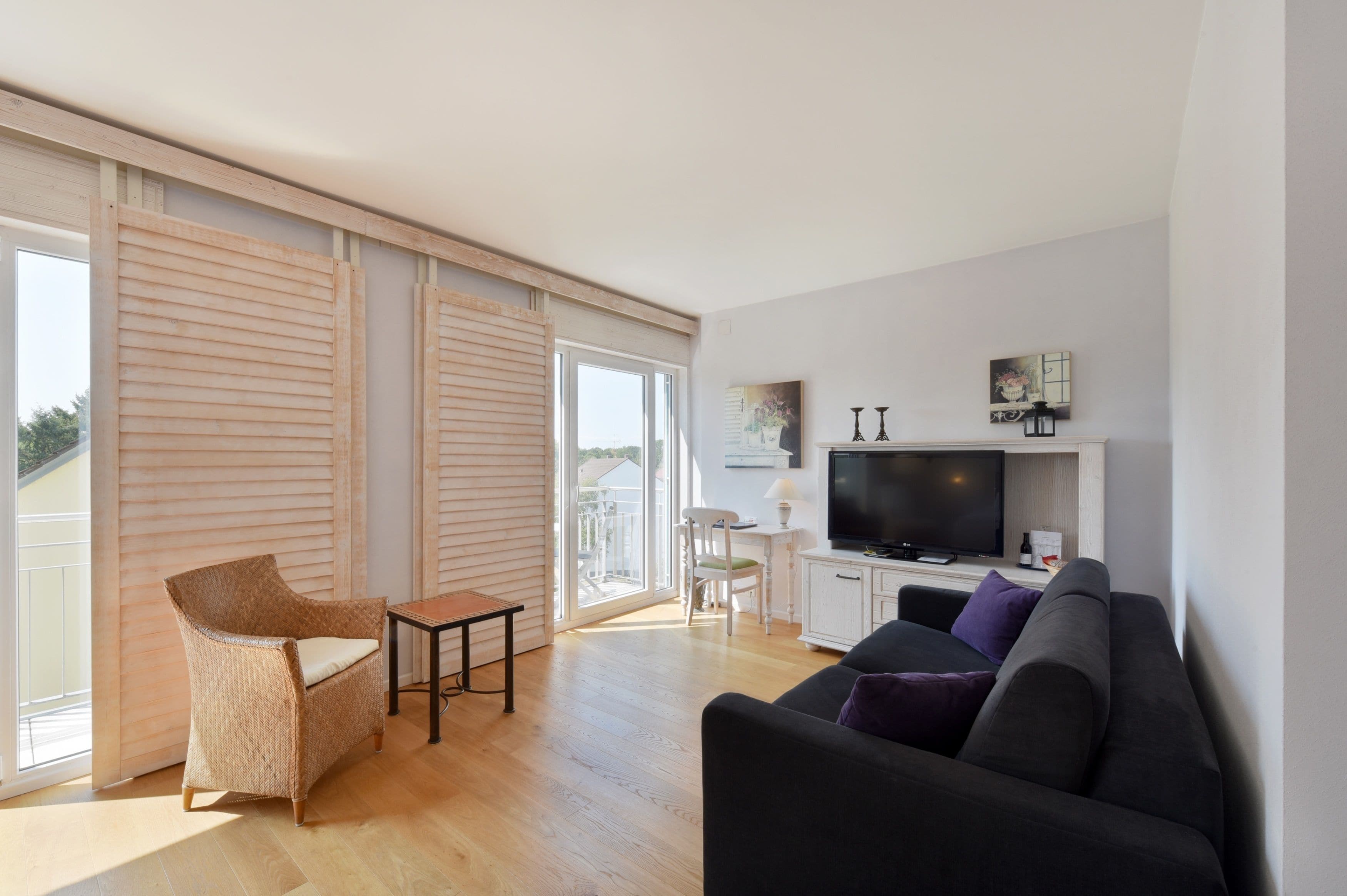 junior double room | hypo-allergenic bedding, minibar, in-room safe, desk