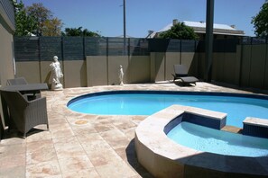 Outdoor pool, pool loungers