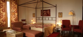Pousada Castelo de Alvito - Historic Hotel