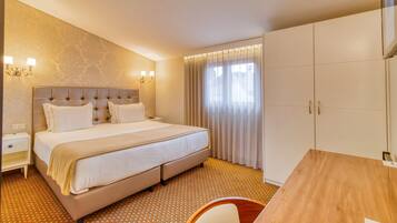 Double Room (Mansard) | Minibar, in-room safe, desk, soundproofing