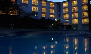 Piscina all'aperto