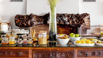 Desayuno buffet incluido todos los días