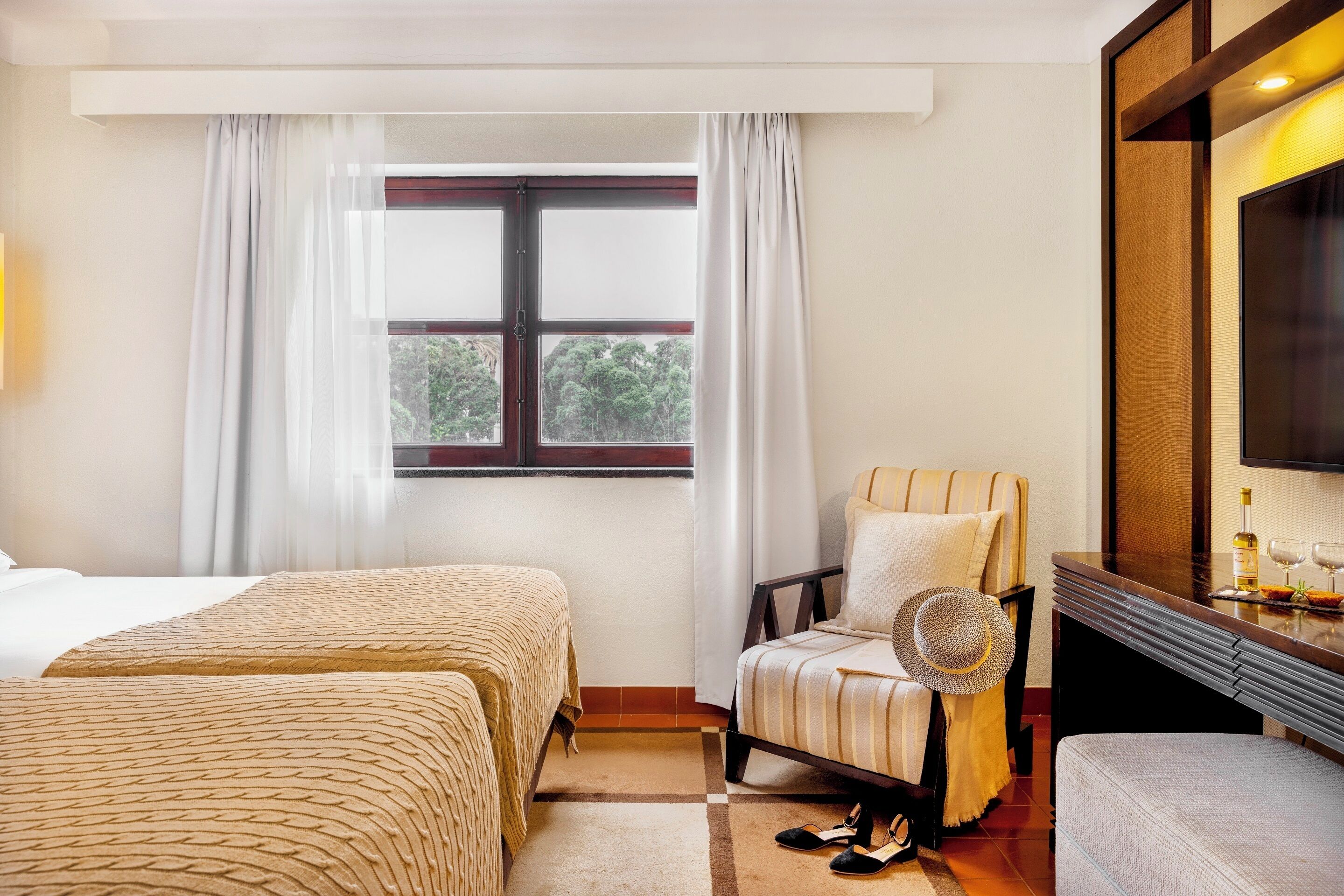 Klassieke kamer, uitzicht op de stad | Uitzicht vanuit de kamer