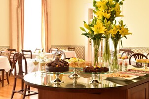 Daily buffet breakfast (EUR 12 per person)