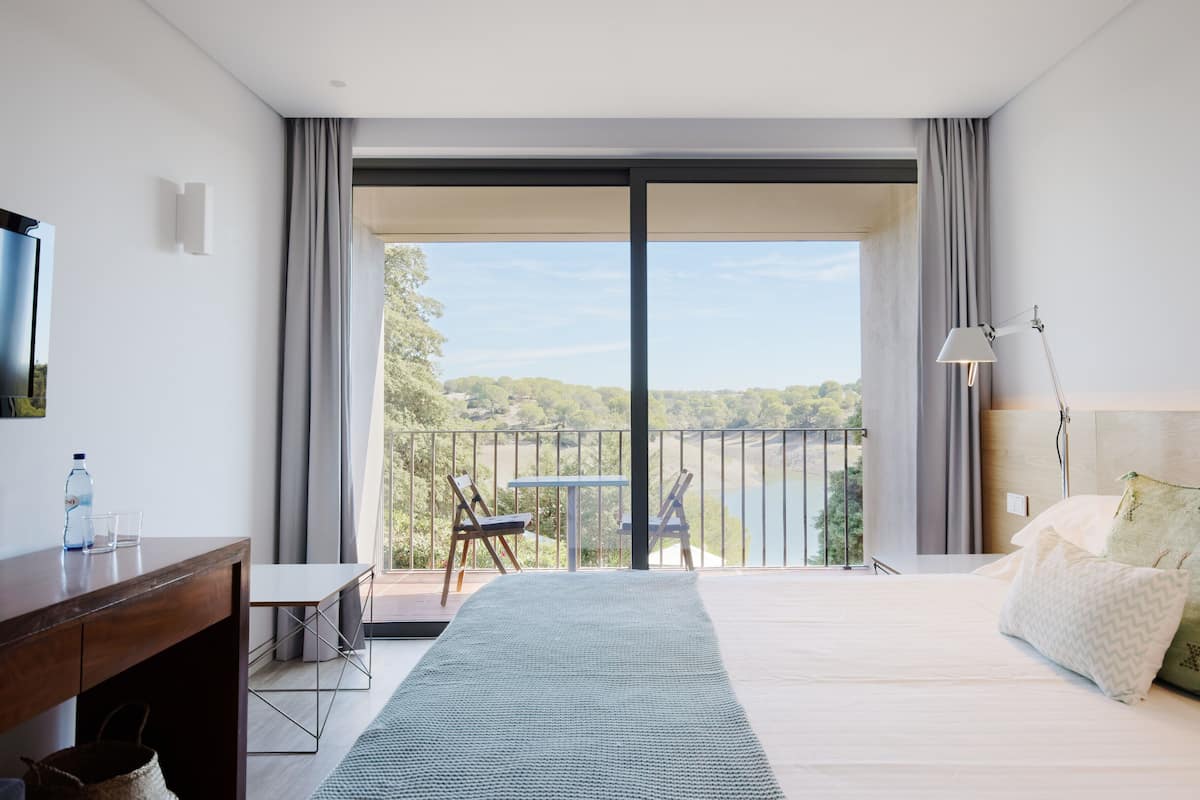 Superior-Doppelzimmer, Balkon, Flussblick