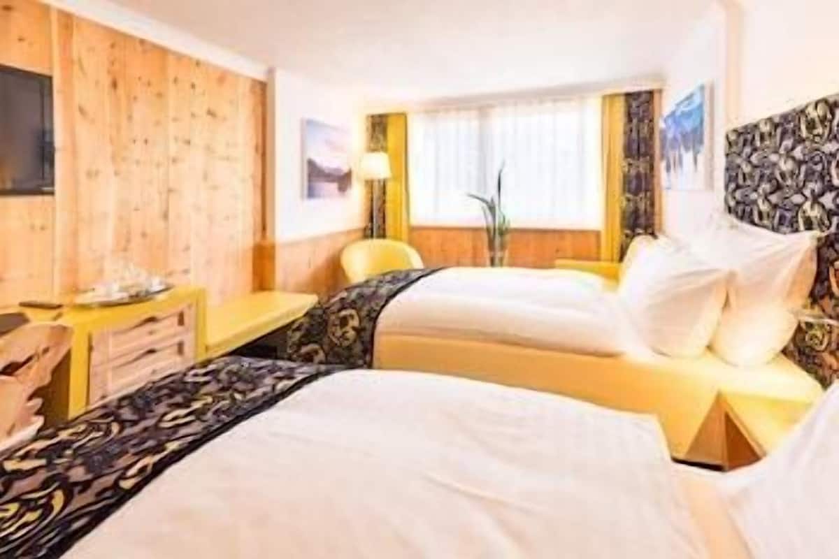 Literie de qualité supérieure, minibar, coffres-forts dans les chambres