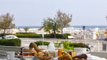 Tägliches inbegriffenes Frühstücksbuffet