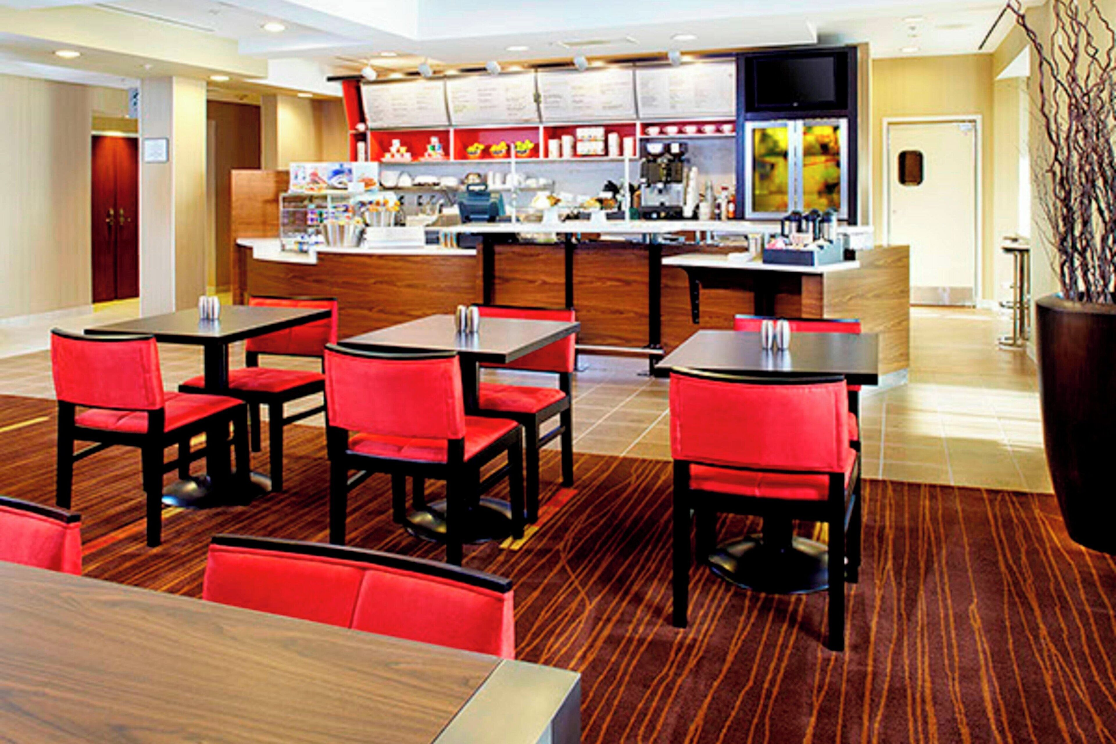 breakfast and dinner served, american cuisine