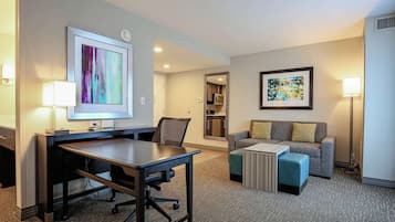 Premium bedding, down duvets, desk, blackout curtains