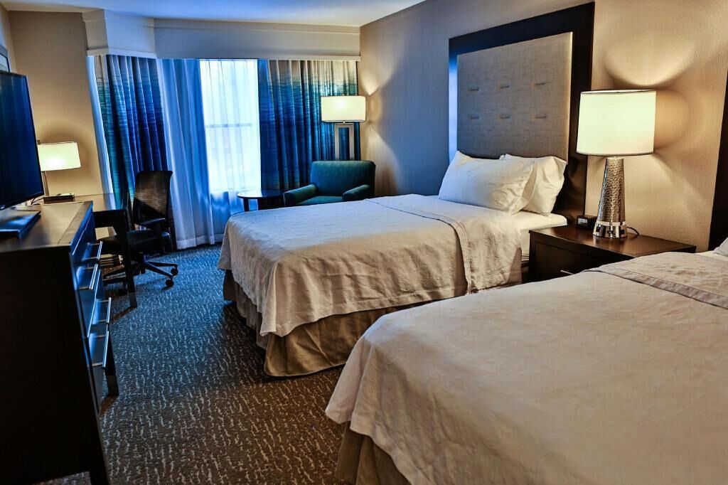 Premium bedding, down duvets, desk, blackout curtains