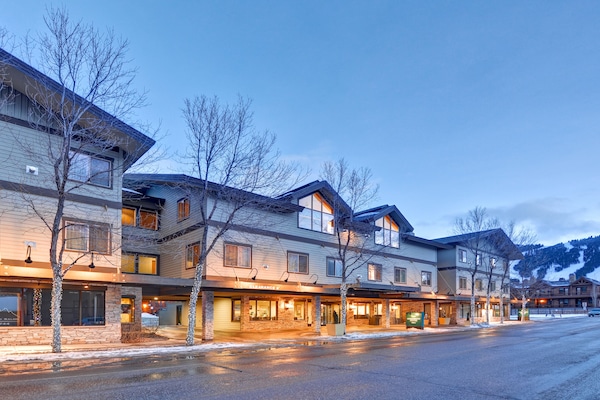 Front of property – evening/night