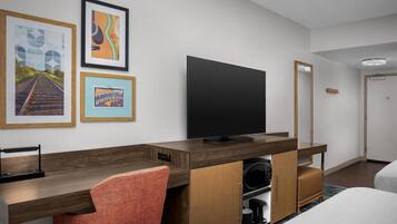 Premium bedding, pillowtop beds, in-room safe, desk