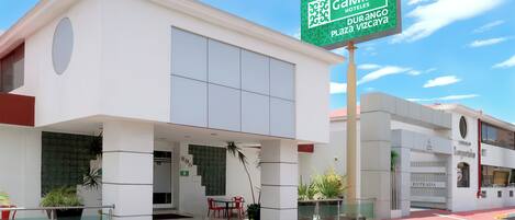 Façade de lâhĂ©bergement