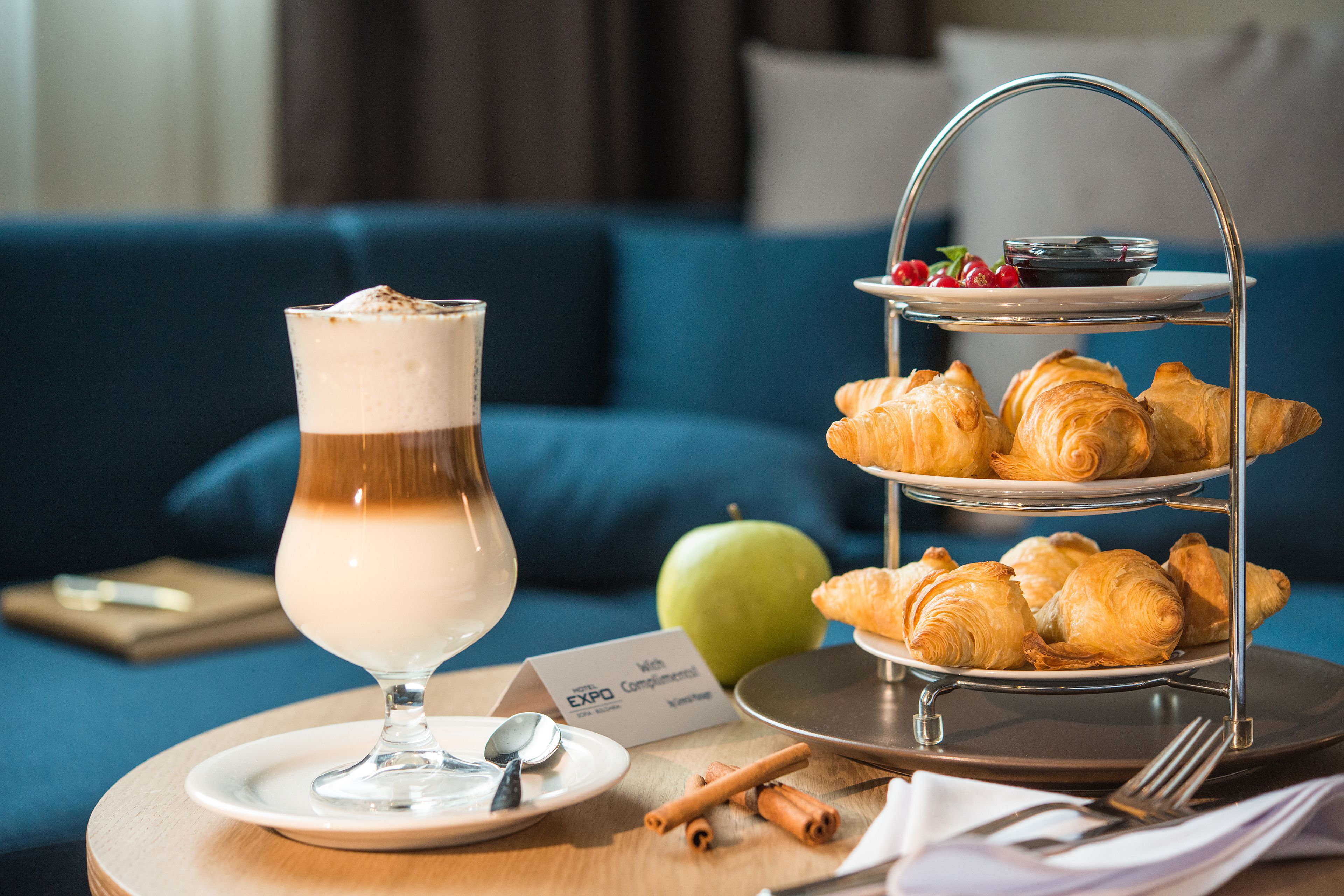 1 bedroom, premium bedding, memory-foam beds, minibar