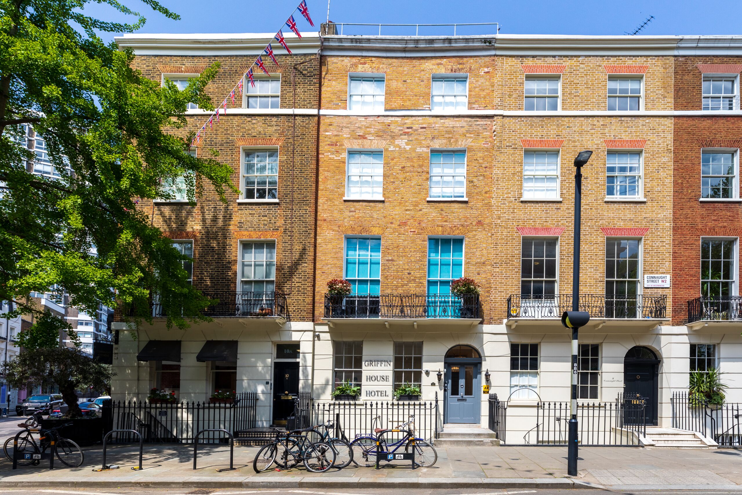 Photo - Griffin House Hotel