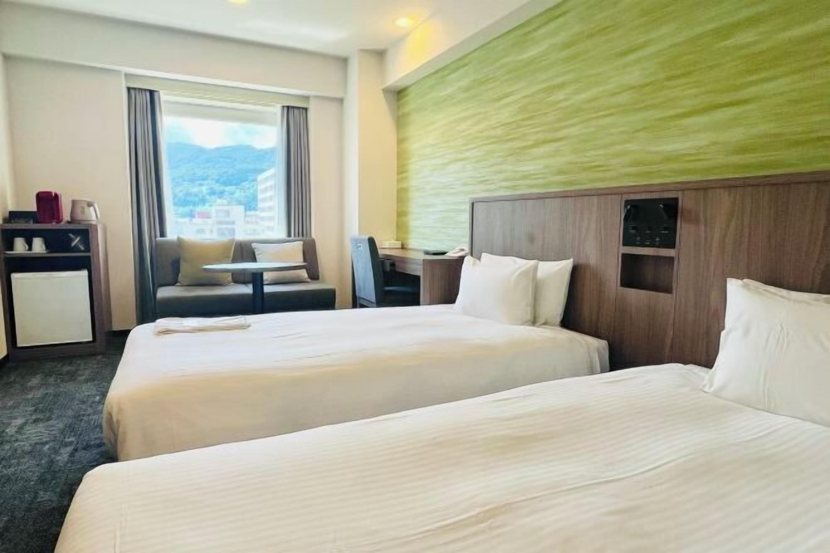 Bureau, Wi-Fi gratuit, draps fournis