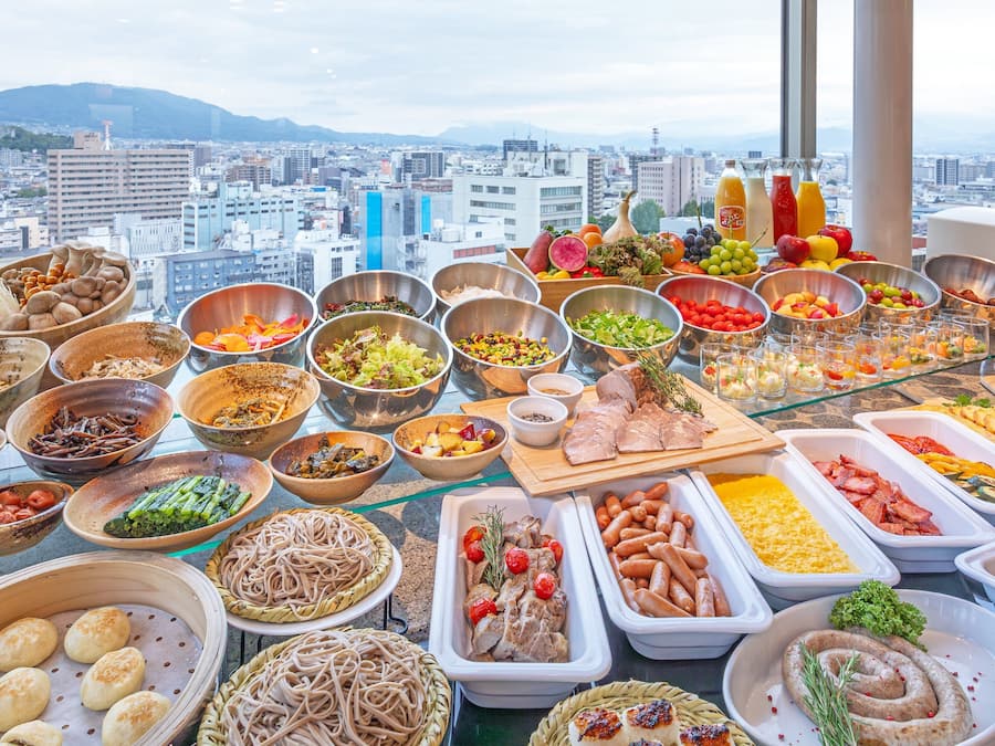 Dagelijks ontbijtbuffet (JPY 2800 per persoon)