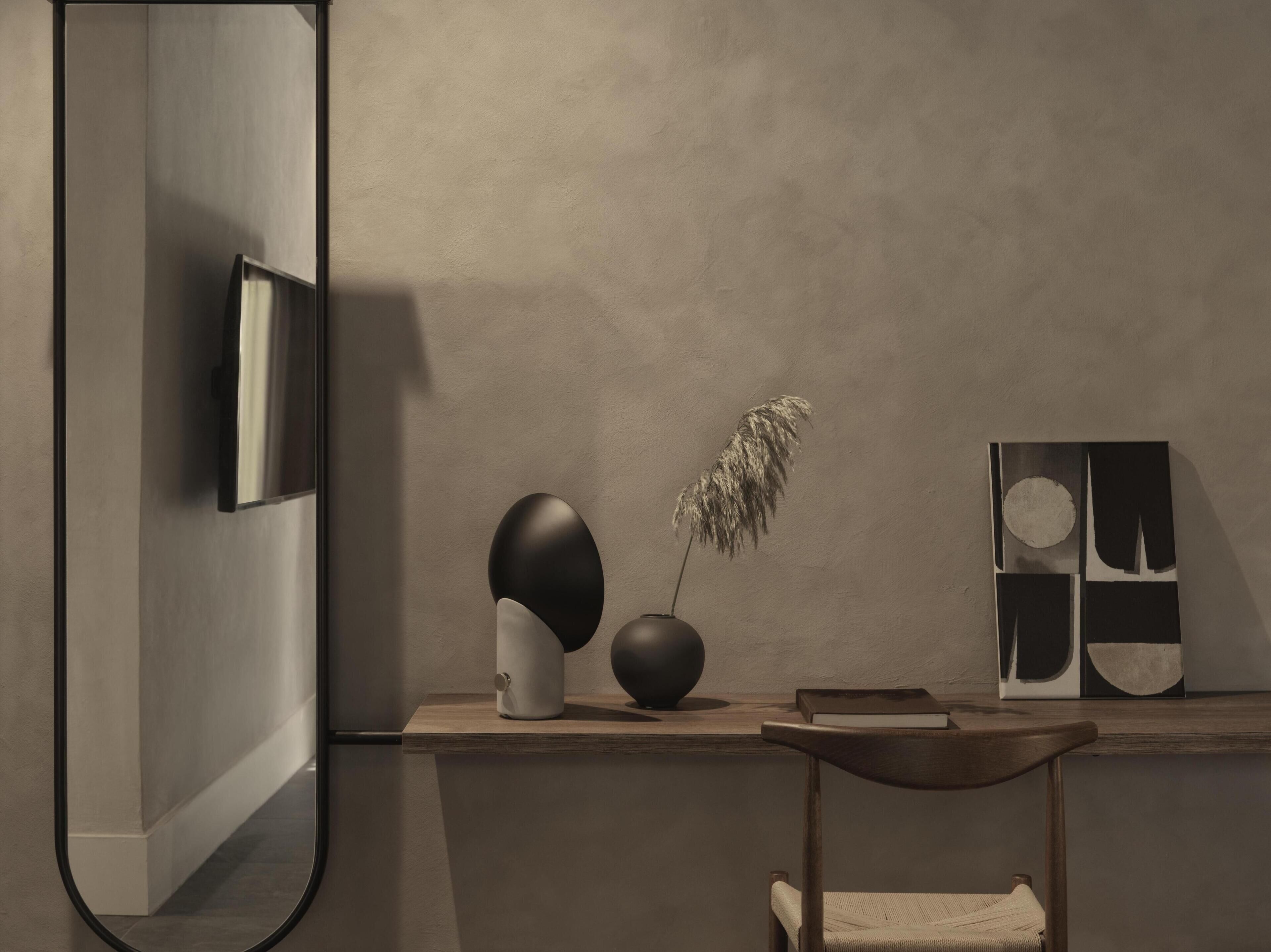 高档床上用品、羽绒被、迷你吧、客房内保险箱