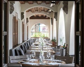 2 restaurants, lunch, dinner served; German cuisine - Hotel Schwarzer Adler Kitzbühel - Adults only (Kitzbuhel)