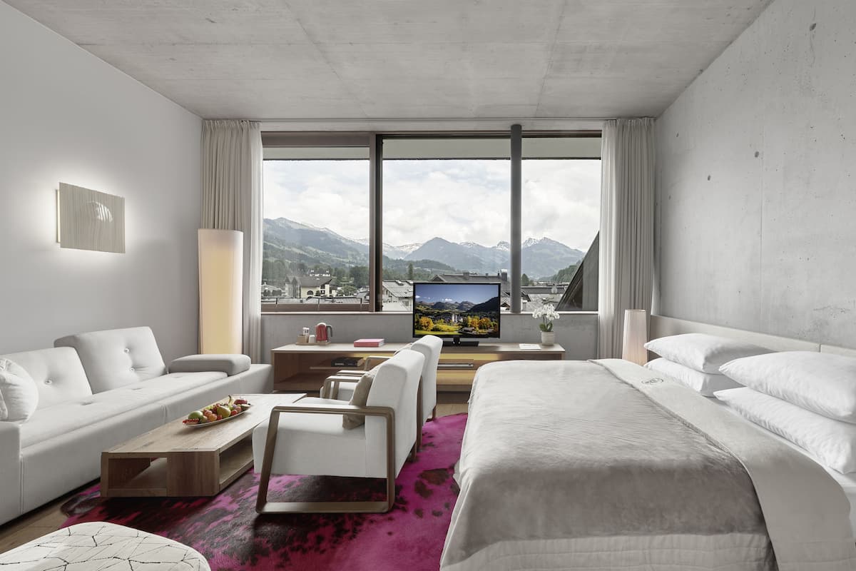 Deluxe-Doppelzimmer (Pass Thurn) | Ausblick vom Zimmer