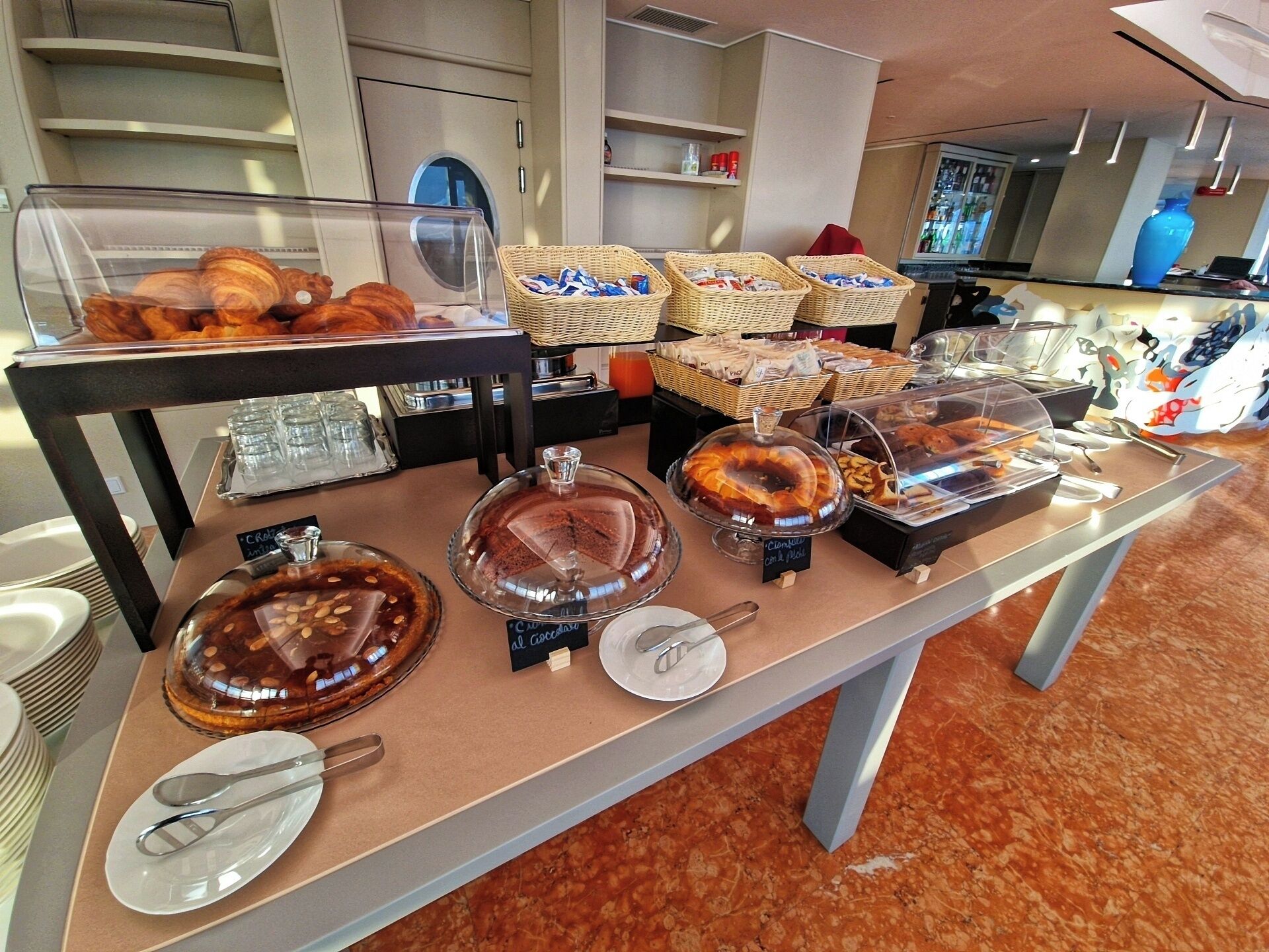 Bữa sáng buffet