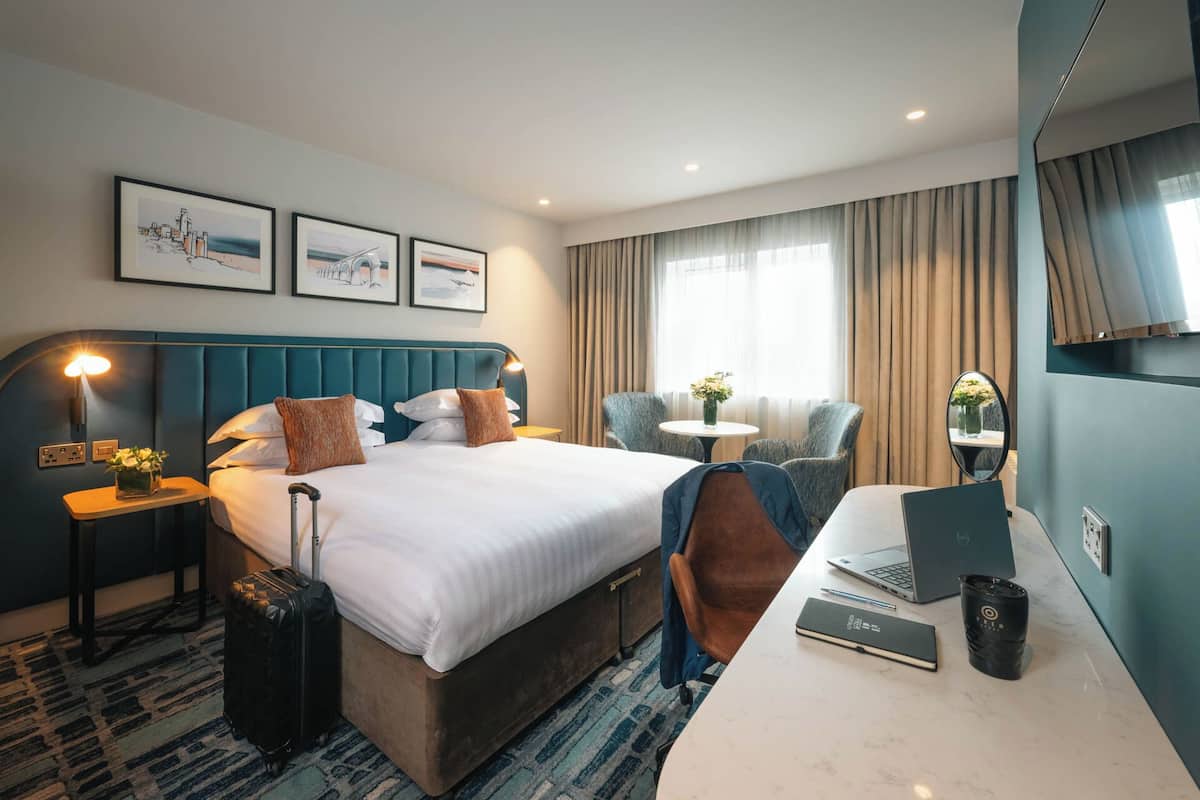 In-room safe, desk, laptop workspace, iron/ironing board
