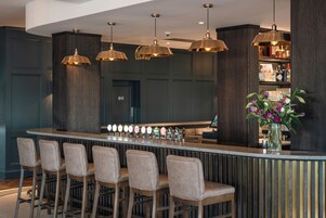 Bar (en la propiedad)
