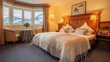 Dobbeltværelse - balkon - bjergudsigt | Allergivenligt sengetøj, pengeskab på værelset, skrivebord