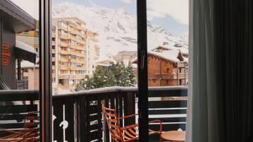 Safe på rommet, lydisolert, wi-fi (inkludert) og sengetøy