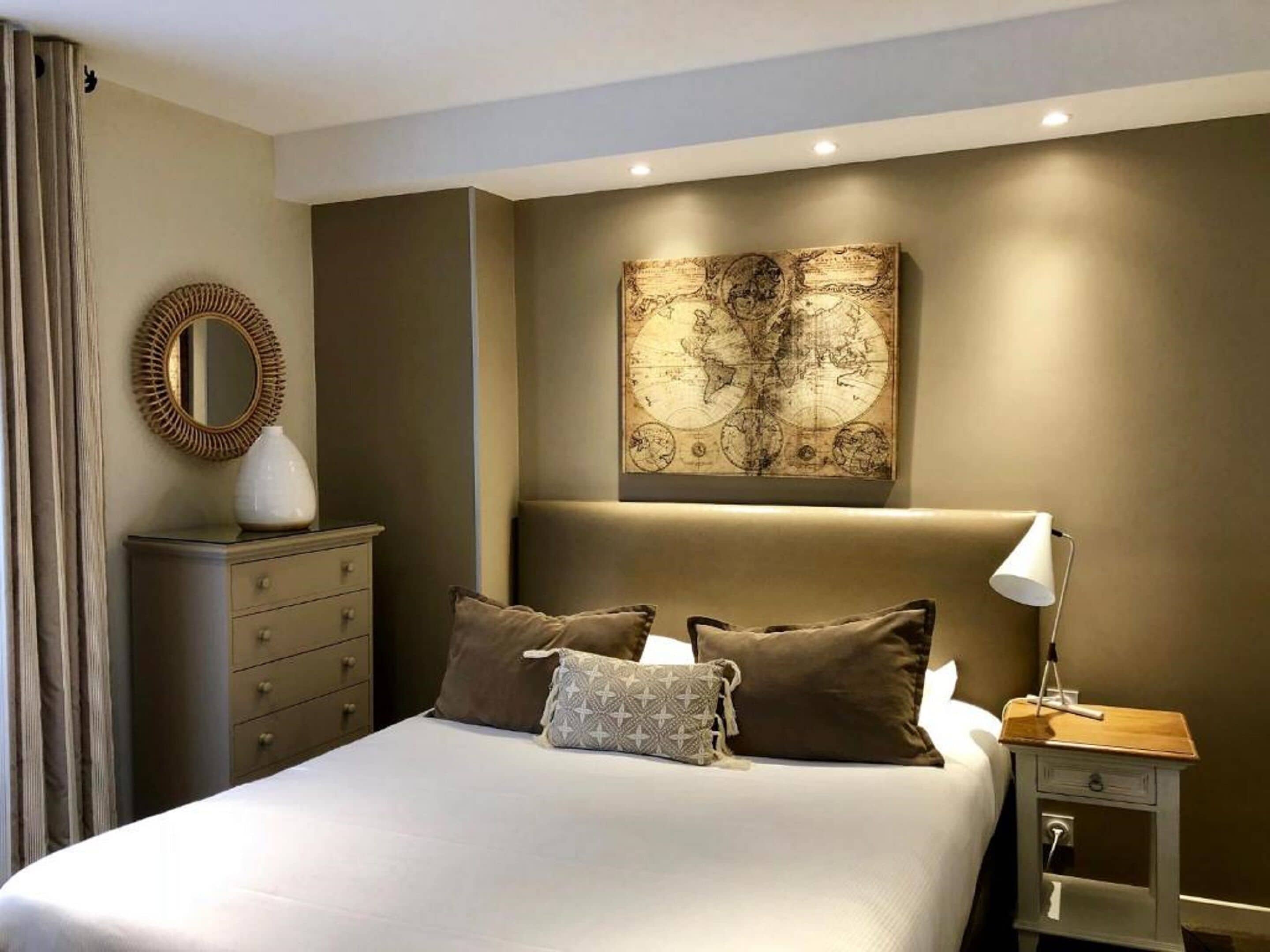 comfort double room - main villa | free wifi, bed sheets