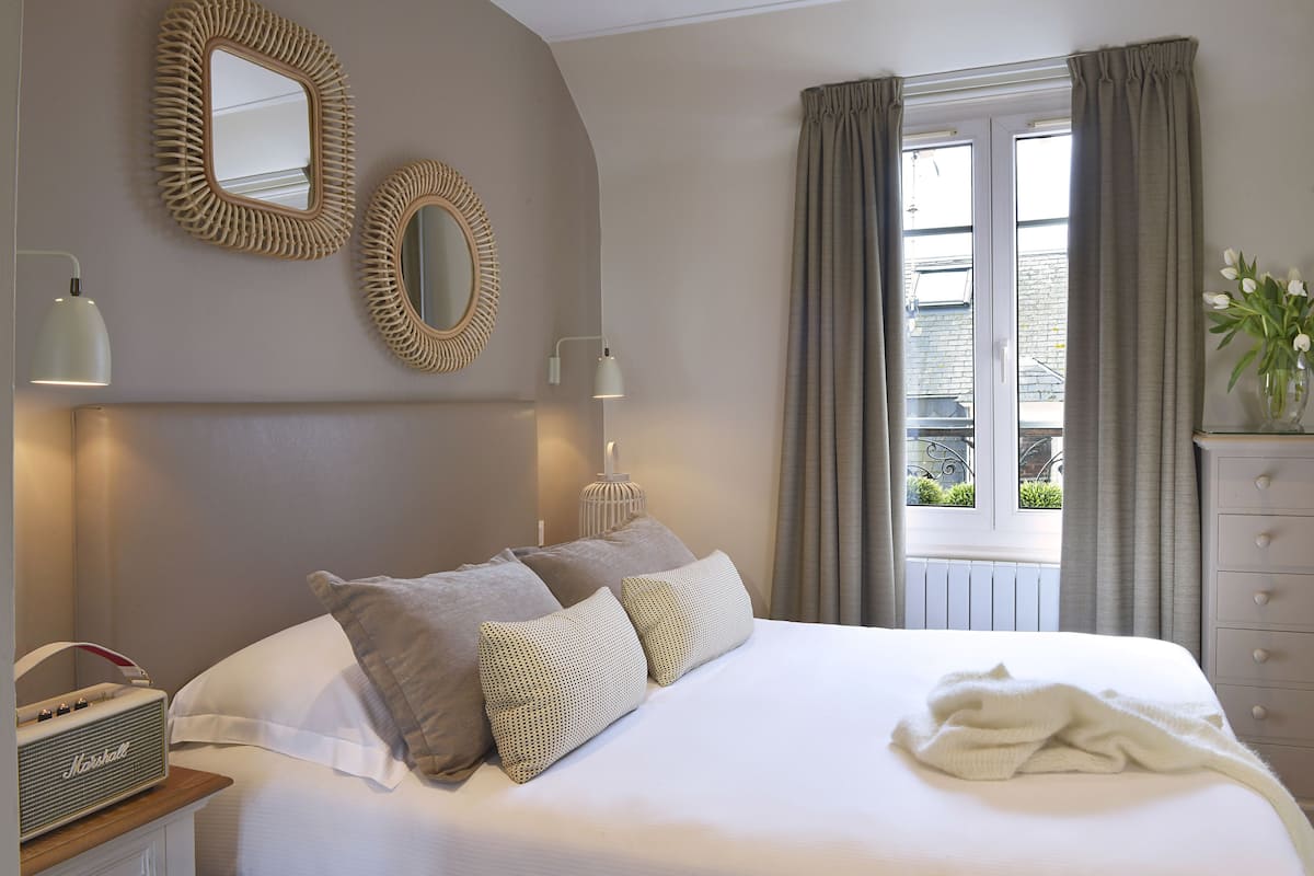 Chambre Double Standard (Main Villa)