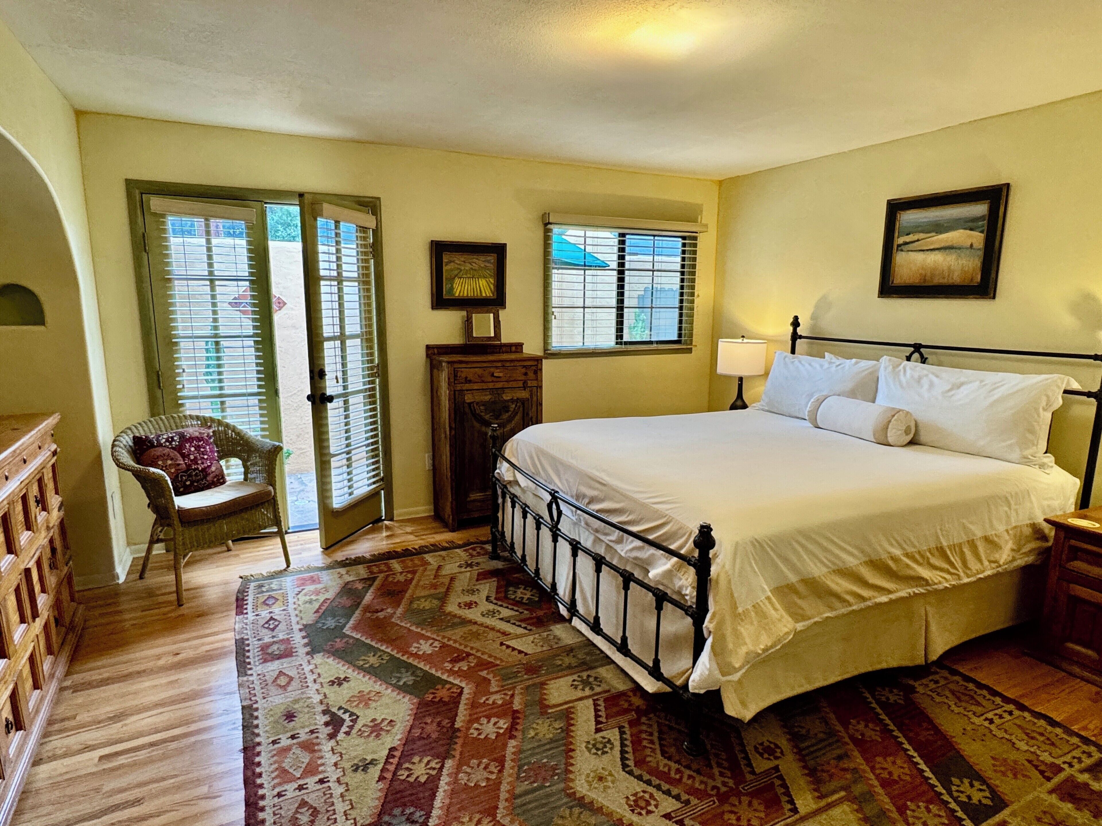 one bedroom suite | 1 bedroom, premium bedding, minibar, individually decorated