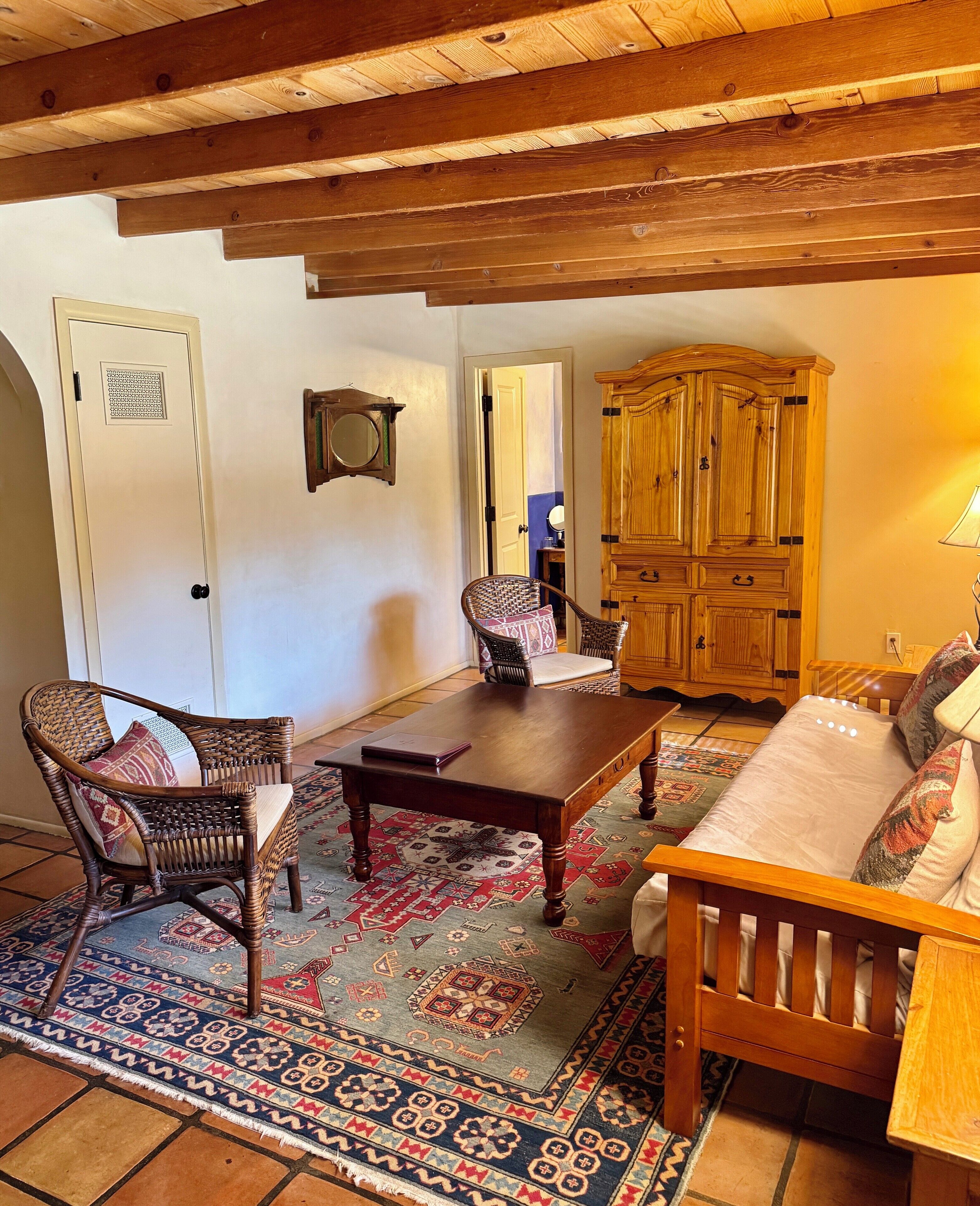 suite, 2 bedrooms | living area | tv, dvd player