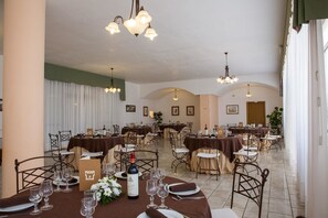 Restaurant - Hotel Ramapendula (Alberobello)