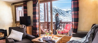 Résidences Village Montana by Les Etincelles 