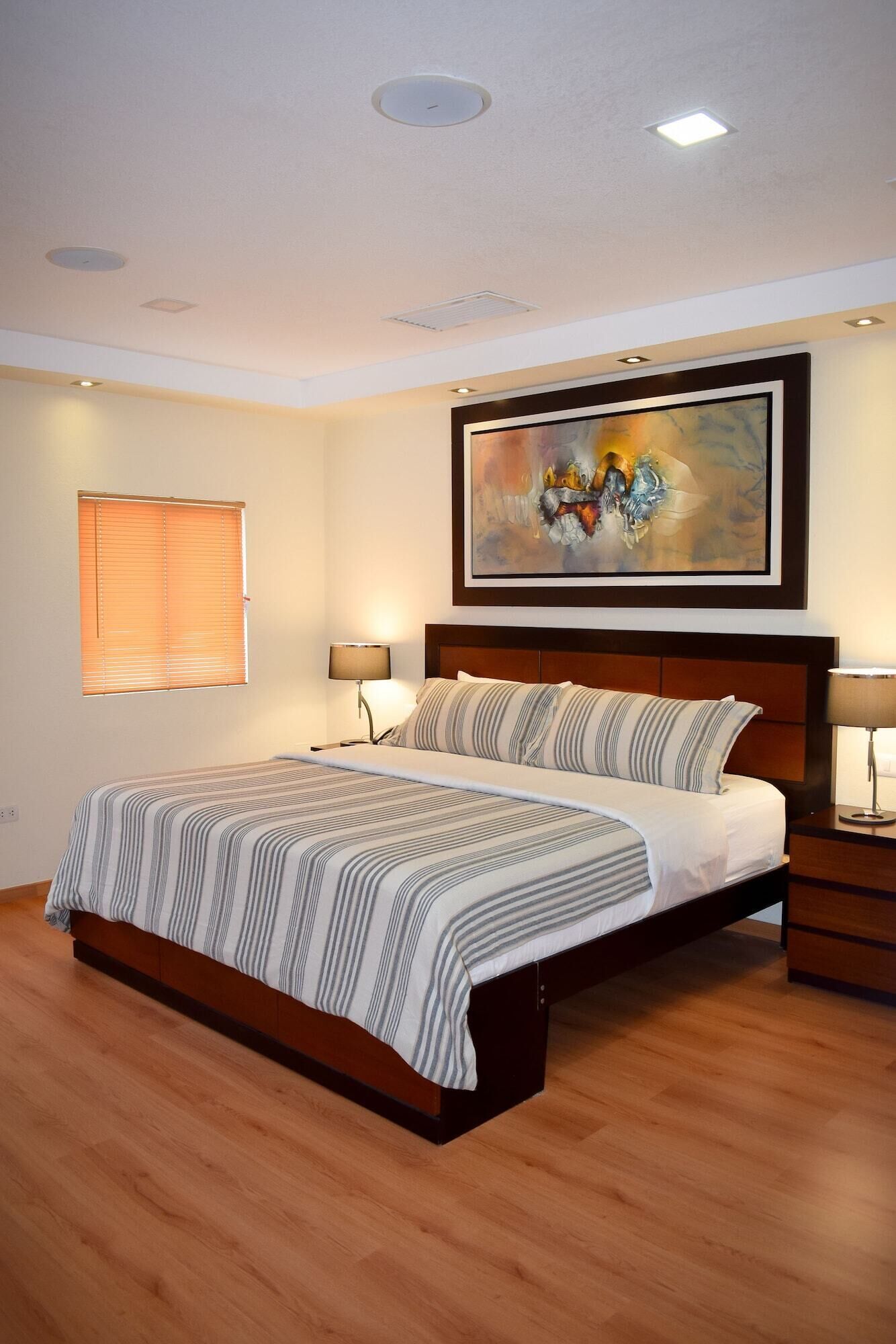 In-room safe, desk, iron/ironing board, free WiFi