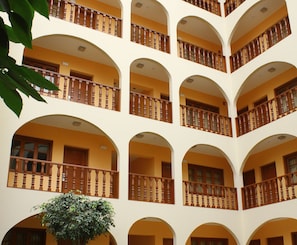 View from property - Bayview Hotel (Lima)