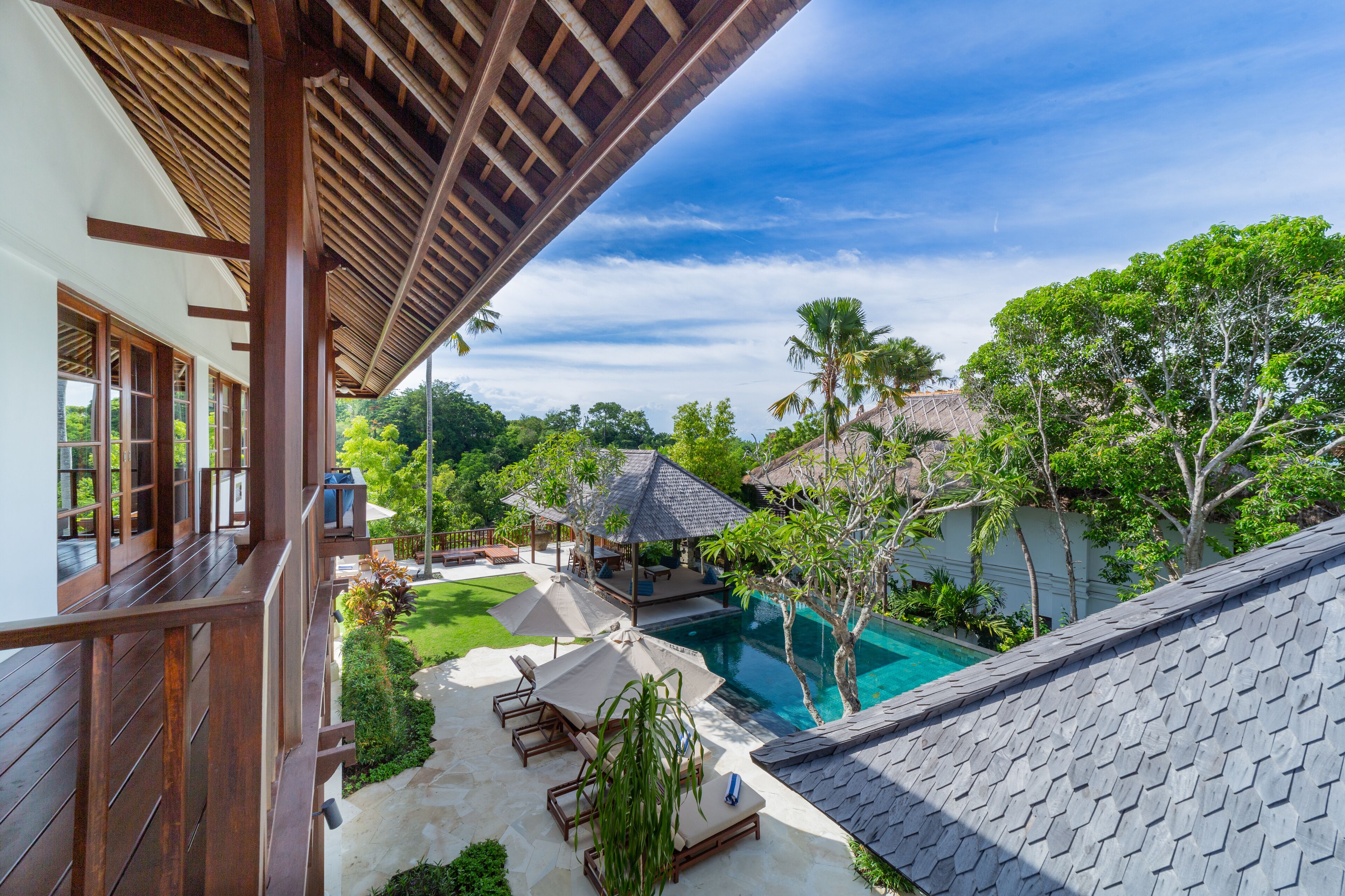 deluxe villa, 4 bedrooms, valley view | balcony view