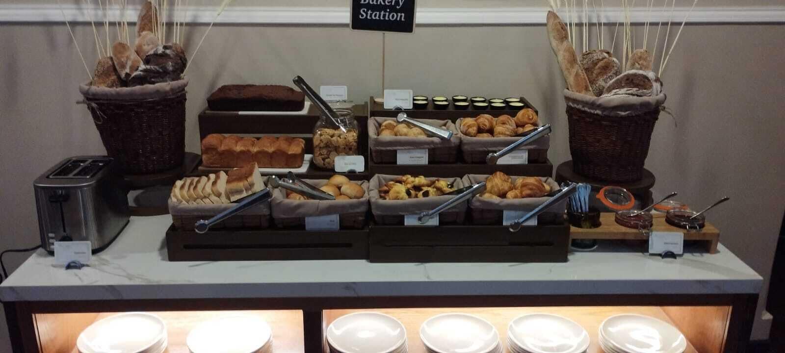 Petit déjeuner buffet compris tous les jours