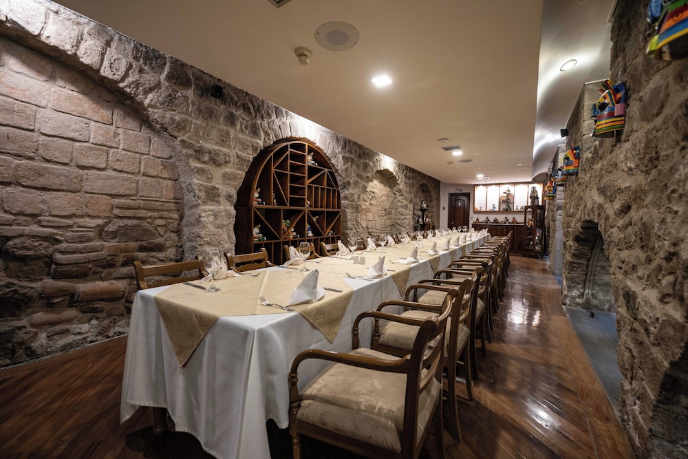 Hotel Patio Andaluz by null