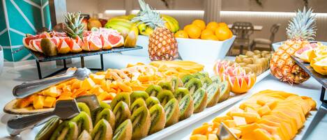 Daily buffet breakfast (EUR 8 per person)