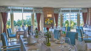 4 restaurants, breakfast, lunch, dinner served; Turkish cuisine 